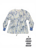 Casaca Cherokee - Celeste, estampado floral (Talla L)